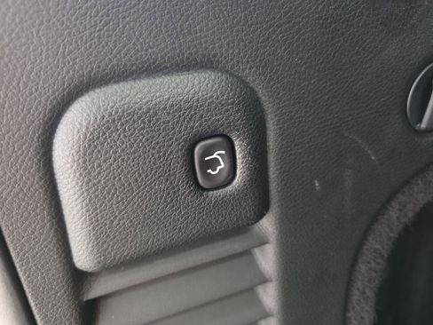 Used 2014 Jeep Grand Cherokee Overland AWD/4WD image 36