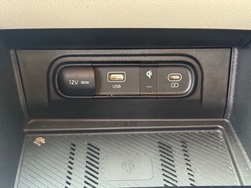 Certified 2025 Kia Sportage EX image 19