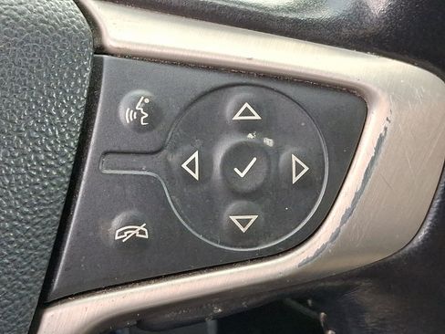 Used 2021 GMC Canyon Denali image 23