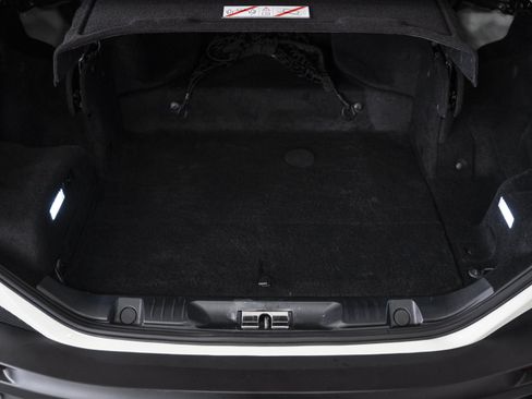 Used 2021 Ferrari Portofino RWD image 56