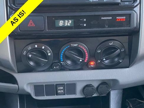 Used 2014 Toyota Tacoma PreRunner w/ SR5 Package RWD image 13