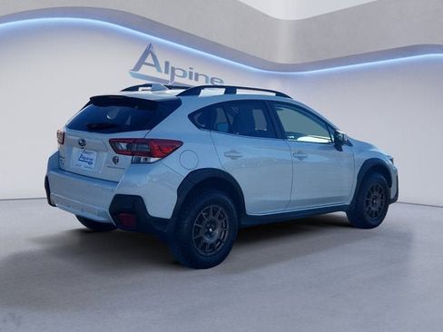 Used 2022 Subaru Crosstrek 2.5i Limited w/ Moonroof Package 2 image 5