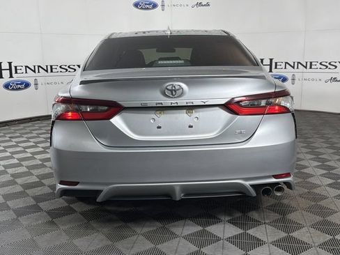 Used 2022 Toyota Camry SE FWD image 22