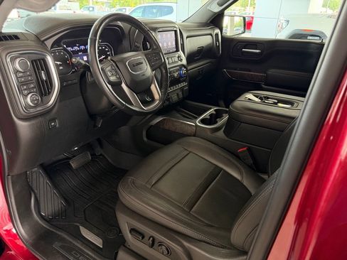 Used 2019 GMC Sierra 1500 Denali w/ Denali Ultimate Package AWD/4WD image 10
