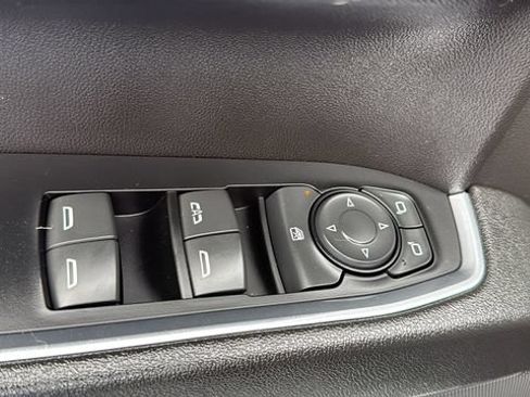 Used 2024 GMC Sierra 1500 Elevation AWD/4WD image 11