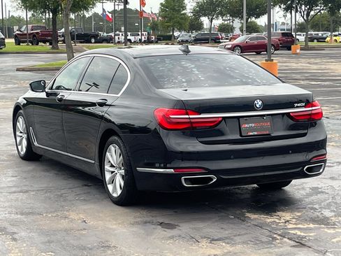 Used 2018 BMW 740i RWD image 9