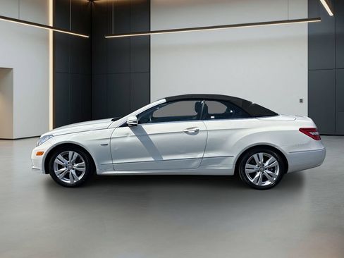 Used 2012 Mercedes-Benz E 350 Cabriolet image 2