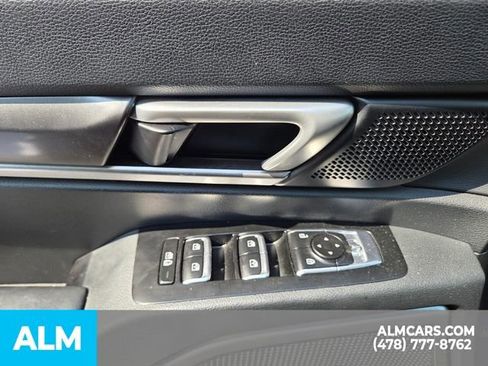 Used 2025 Kia Telluride S AWD/4WD image 14