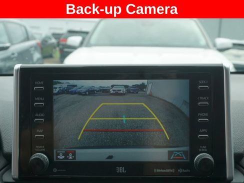 Used 2020 Toyota RAV4 XSE AWD/4WD image 9