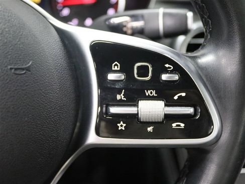 Used 2019 Mercedes-Benz C 300 4MATIC Sedan image 34