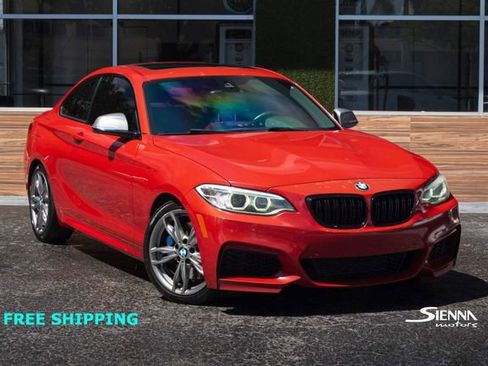 Used 2015 BMW M235i Coupe image 3