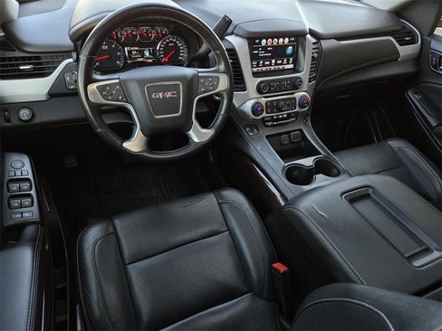 Used 2018 GMC Yukon SLT w/ Open Road Package image 21