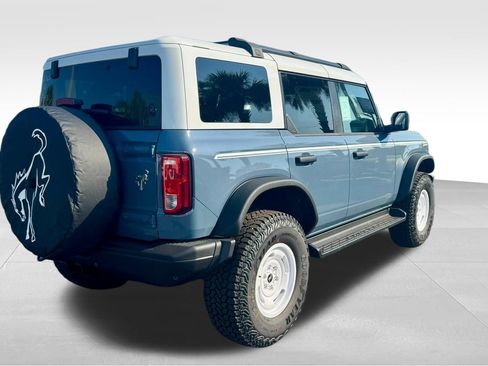 New 2025 Ford Bronco Heritage Edition image 9