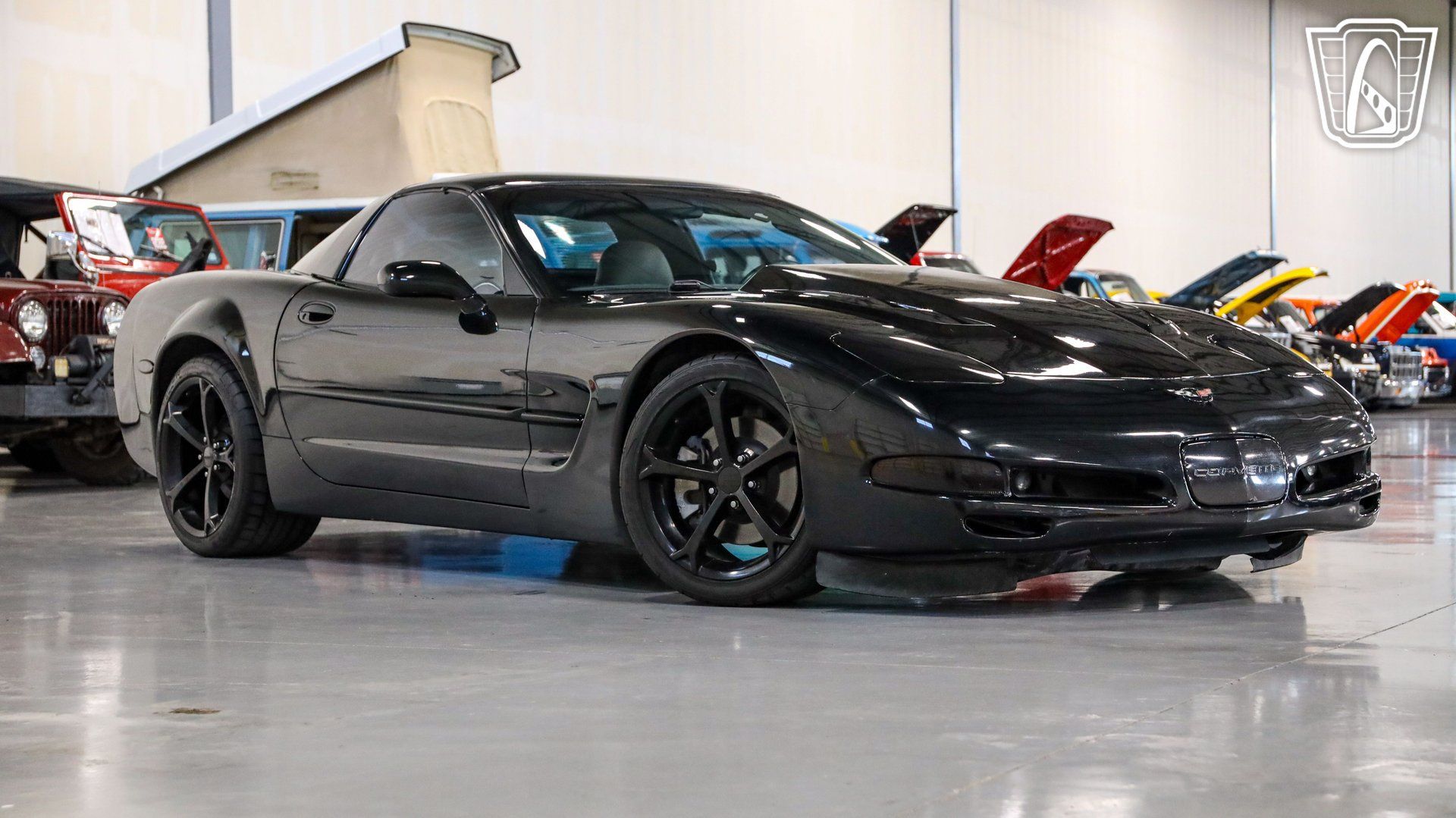 Used 1999 Chevrolet Corvette Coupe w/ Roof Pkg RWD image 5