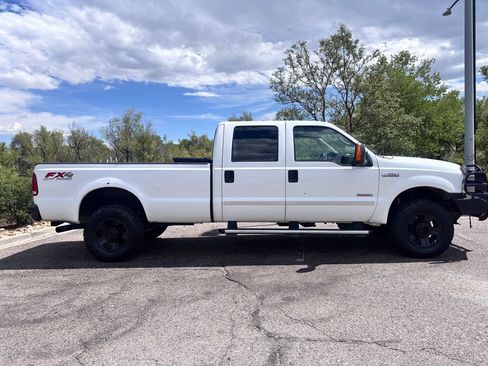 Used 2005 Ford F350 Lariat AWD/4WD image 4