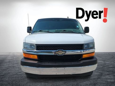 Used 2019 Chevrolet Express 3500 LT w/ LT Preferred Equipment Group RWD image 9