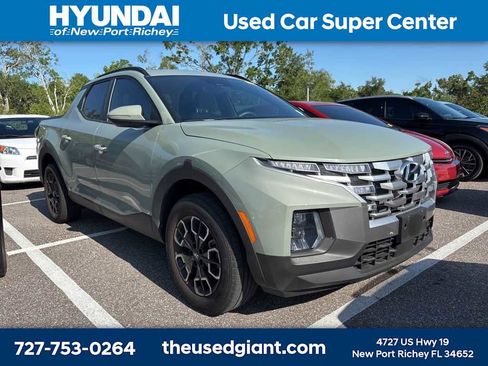 Used 2023 Hyundai Santa Cruz SEL Premium AWD/4WD image 4