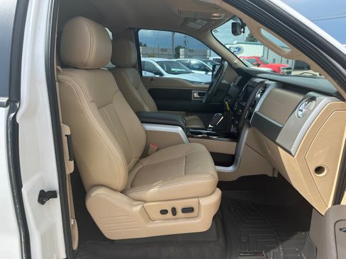 Used 2014 Ford F150 Lariat w/ Lariat Chrome Package AWD/4WD image 12