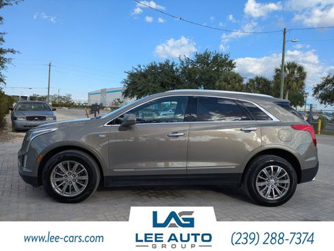 Used 2018 Cadillac XT5 Luxury w/ Driver Awareness Package FWD image 6