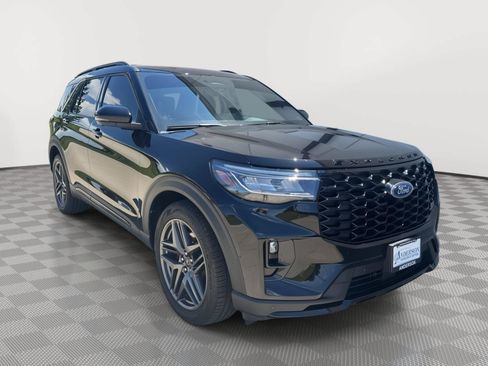 Used 2026 Ford Explorer ST w/ Sun And Sound Package AWD/4WD image 3
