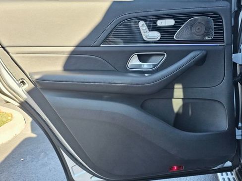 New 2025 Mercedes-Benz GLS 580 4MATIC image 29