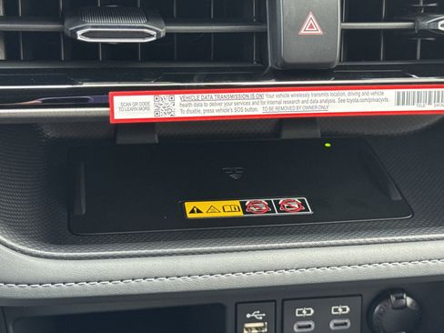 New 2025 Toyota Highlander XLE AWD/4WD image 21