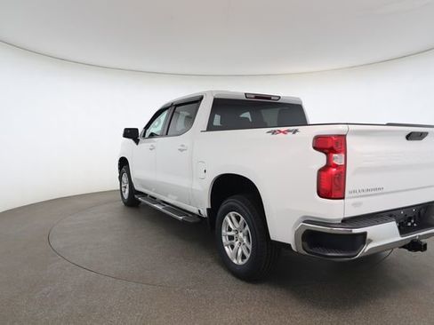 Used 2021 Chevrolet Silverado 1500 LT image 13