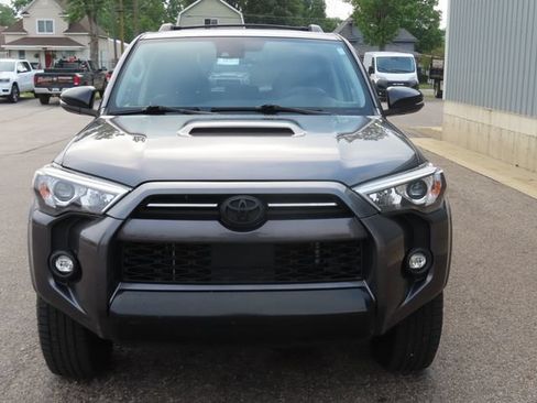 Used 2021 Toyota 4Runner Venture w/ Moonroof Package AWD/4WD image 13