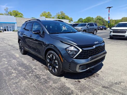 Used 2023 Kia Sportage X-Line AWD/4WD image 3