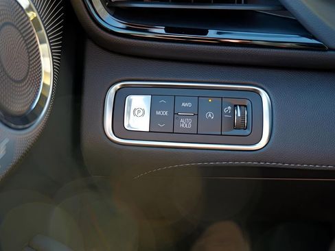 New 2026 Buick Enclave Avenir w/ Super Cruise Package image 26