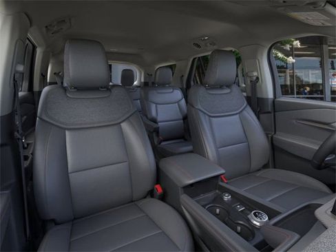 New 2026 Ford Explorer Active w/ Active Comfort Package image 10