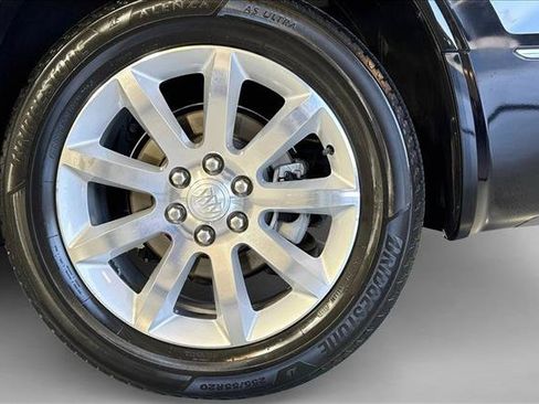 Used 2017 Buick Enclave Premium w/ Experience Buick Package AWD/4WD image 28