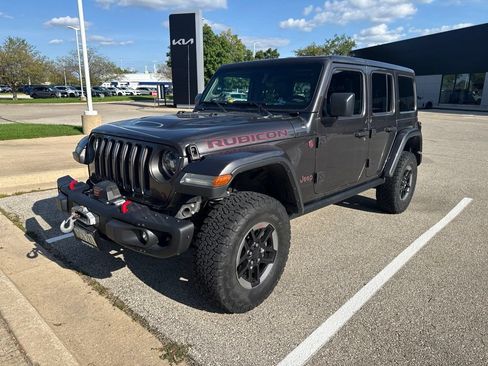 Used 2018 Jeep Wrangler Unlimited Rubicon AWD/4WD image 2