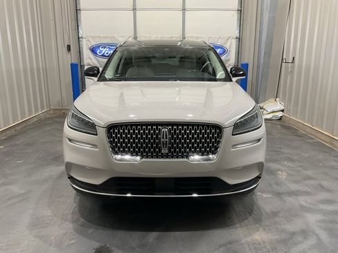 Used 2021 Lincoln Corsair Standard w/ Premium Package image 2