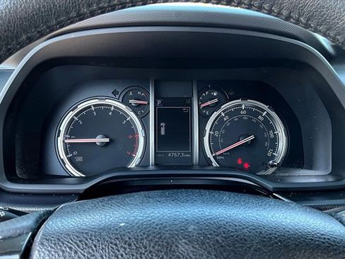 Used 2022 Toyota 4Runner TRD Off-Road Premium image 12