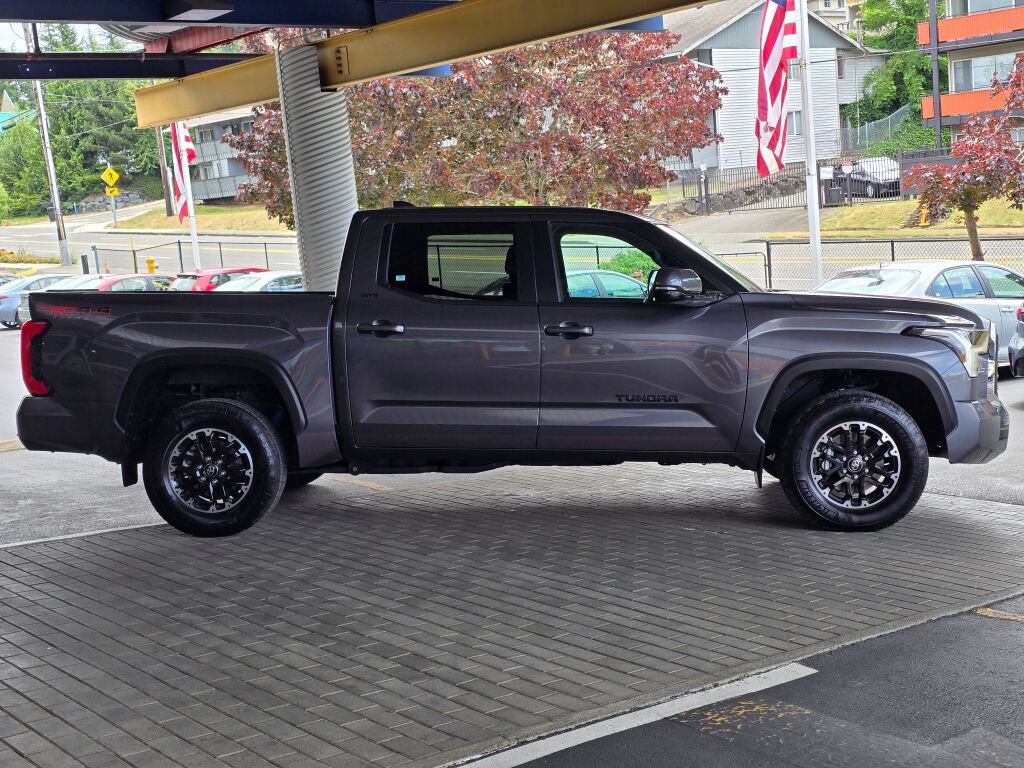 Used 2025 Toyota Tundra SR5 w/ TRD Off-Road Package AWD/4WD image 4
