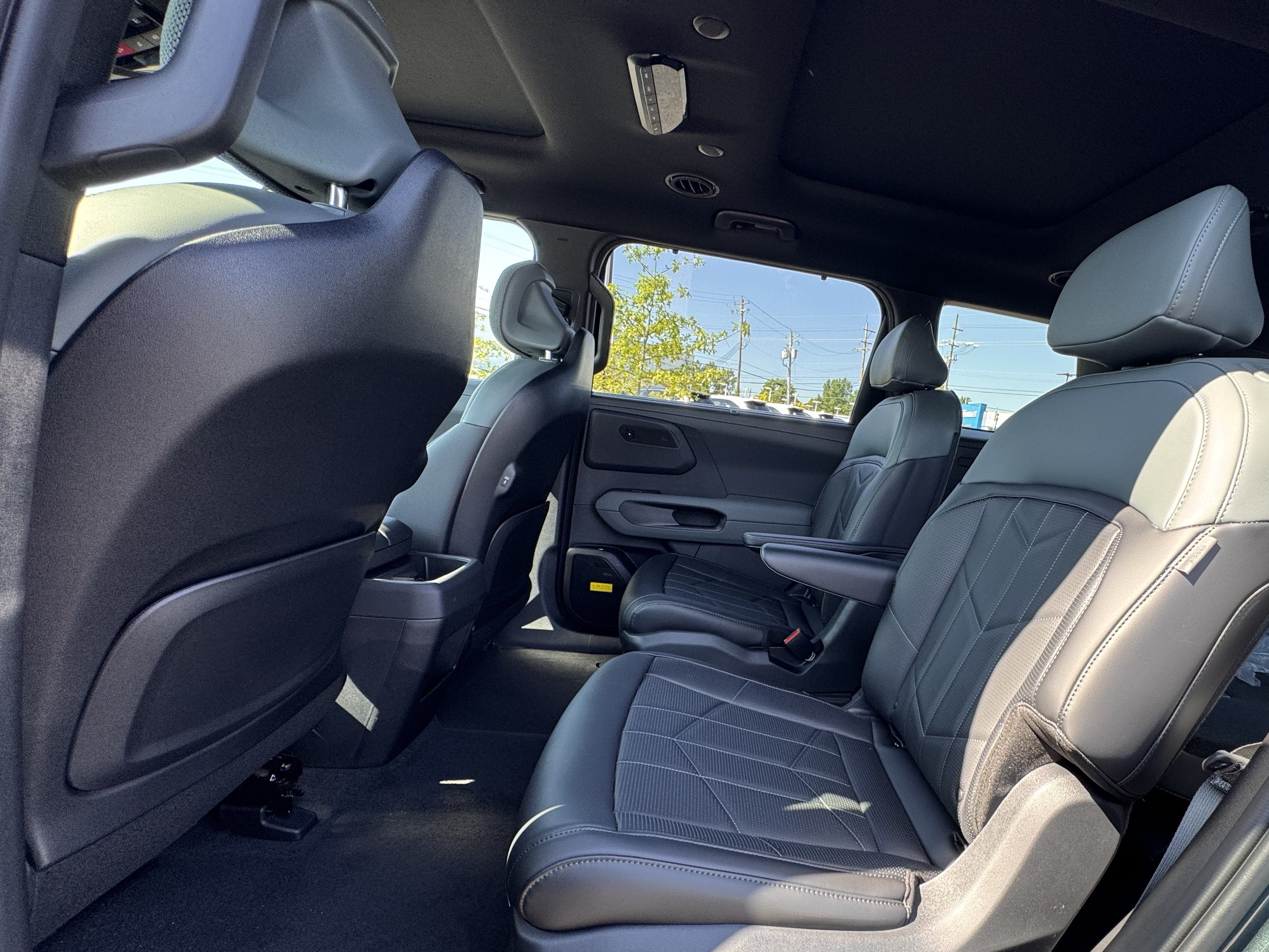 New 2027 Kia Telluride SX X-Line w/ Towing Package AWD/4WD image 14