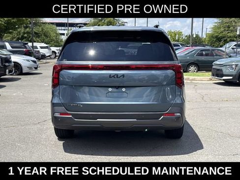 Used 2025 Kia Carnival SX w/ SX Dark Edition Package FWD image 3