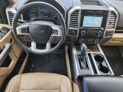Used 2016 Ford F150 Lariat RWD image 27
