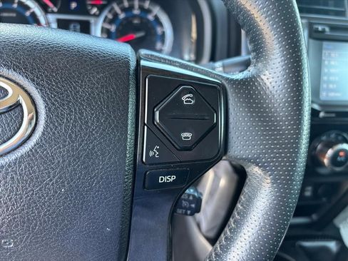 Used 2018 Toyota 4Runner TRD Off-Road AWD/4WD image 16