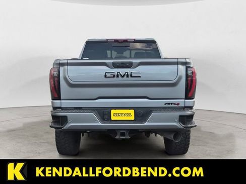 Used 2024 GMC Sierra 3500 AT4 w/ AT4 Premium Plus Package AWD/4WD image 4