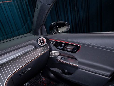 New 2026 Mercedes-Benz GLC 300 image 26