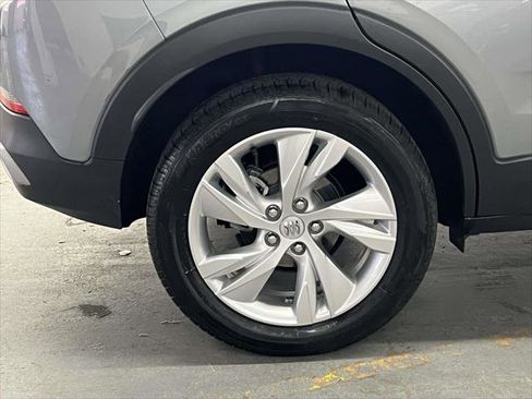 Used 2024 Buick Encore GX Preferred image 8