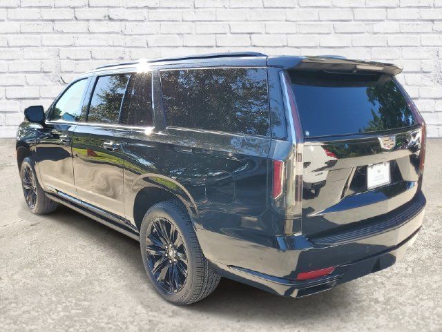 Certified 2023 Cadillac Escalade ESV Sport Platinum AWD/4WD image 2