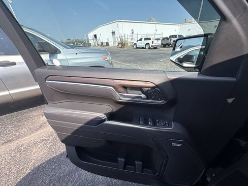 Certified 2025 GMC Sierra 1500 SLT w/ SLT Premium Package RWD image 29