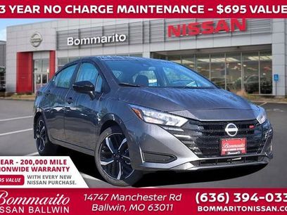 New 2025 Nissan Versa SR w/ Trunk Package