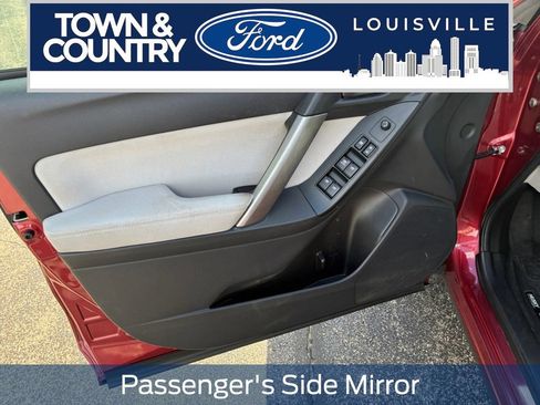 Used 2015 Subaru Forester 2.5i Premium w/ Popular Package #1 AWD/4WD image 11