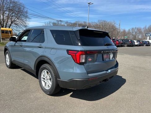 New 2026 Ford Explorer Active image 5