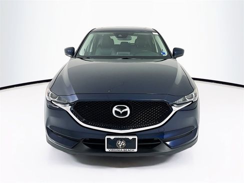 Used 2017 MAZDA CX-5 Touring w/ Preferred Equipment Package image 5