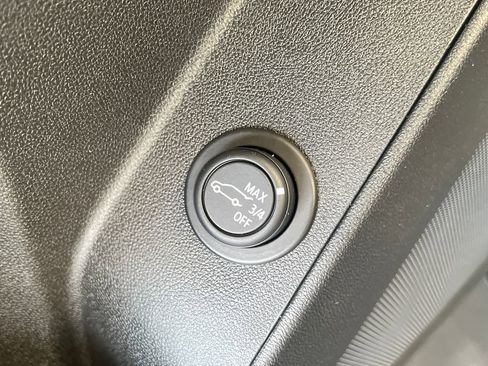 Used 2019 Chevrolet Equinox LT AWD/4WD image 33